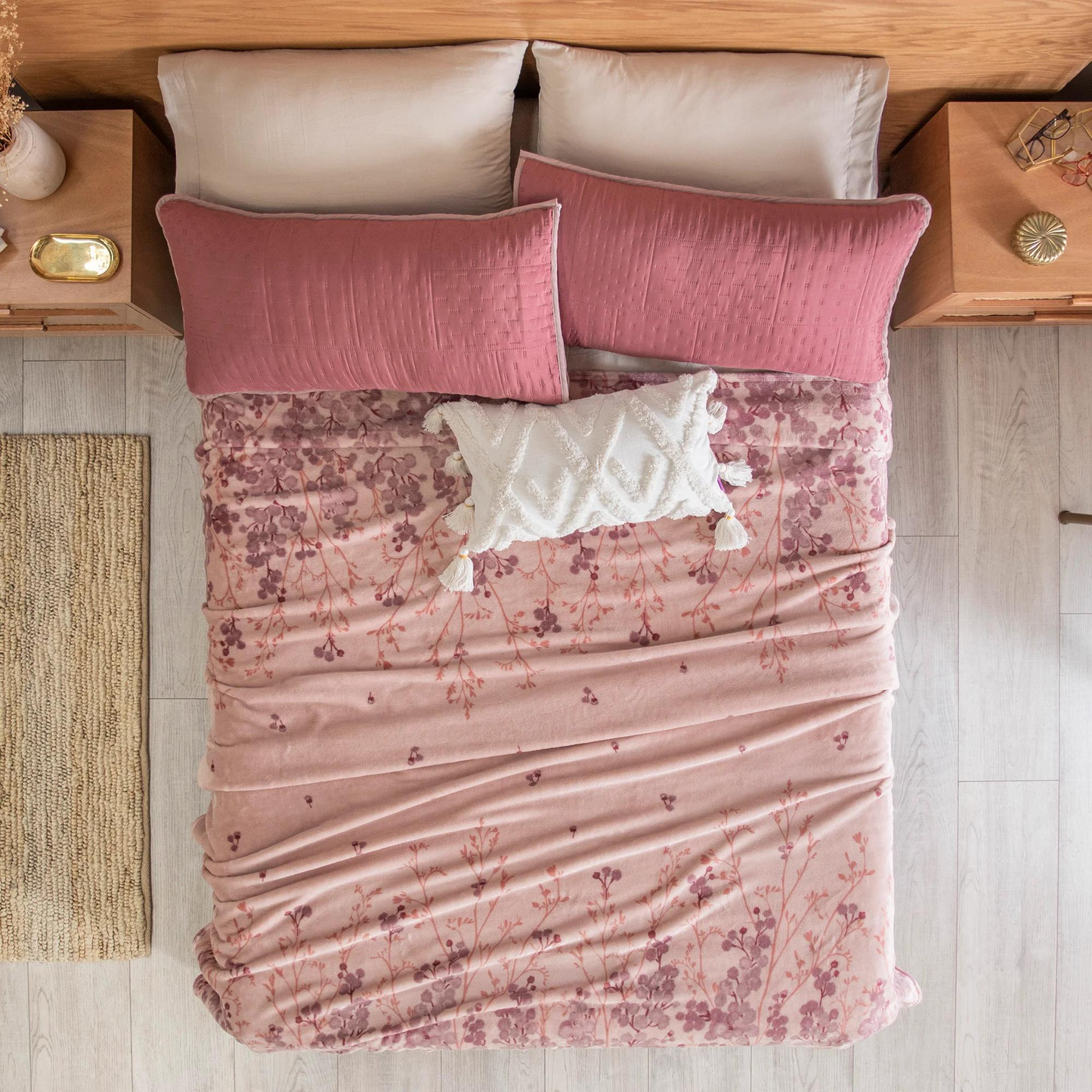 COBERTOR LIGERO MAT/IND HANAMI